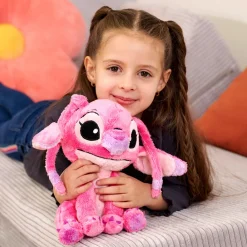 Disney Disney><noscript><img width=