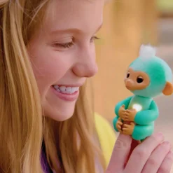 Fingerlings Fidgets Og Småleker | Interaktive Kosedyr><noscript><img width=