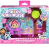 Gabby's Dollhouse Gabby's Dukkehus>Deluxe Room - MerCat's Seaside Spa room