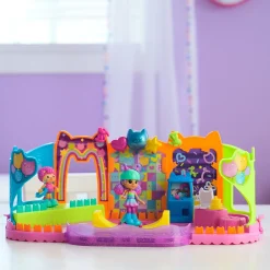 Gabby's Dollhouse Gabby's Dukkehus><noscript><img width=