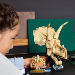 LEGO Lego Jurassic World><noscript><img width=