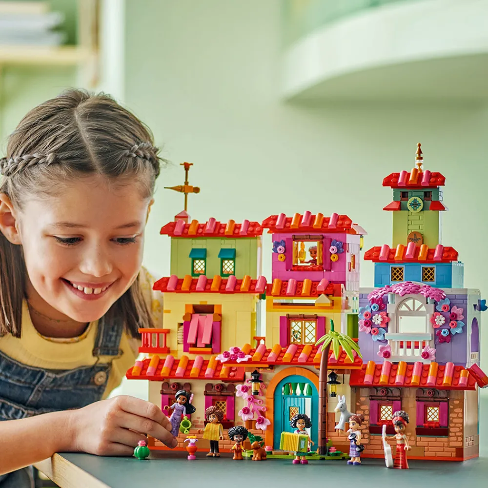 LEGO Lego Disney | Disney>43245 Familien Madrigals magiske hus