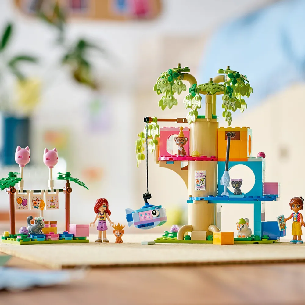 LEGO Lego Friends | Lego Nyheter>42666 Kattens bursdagsfest og leketre