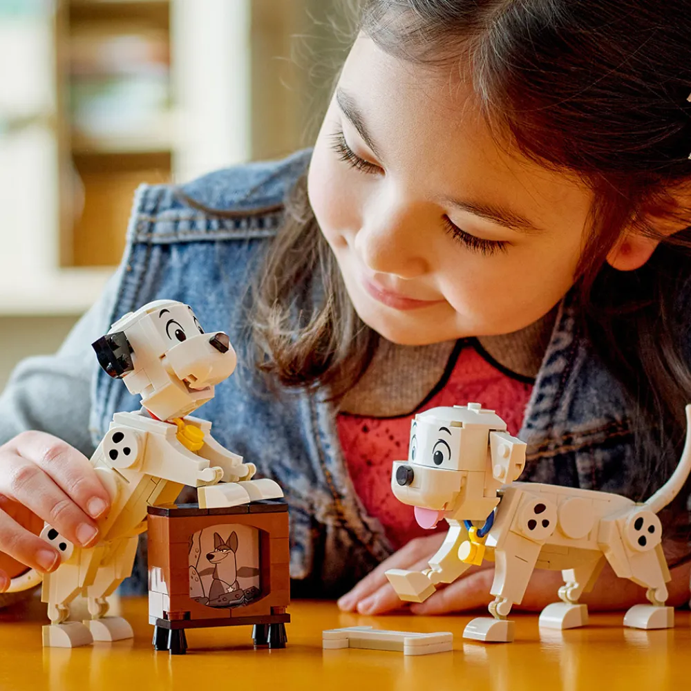 LEGO Lego Disney | Lego Nyheter>43271 Lucky og Penny fra 101 dalmatinere Valper