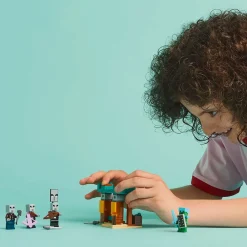 LEGO Lego Minecraft><noscript><img width=