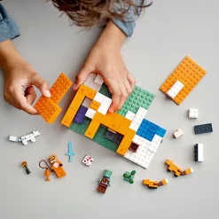 LEGO Lego Minecraft><noscript><img width=