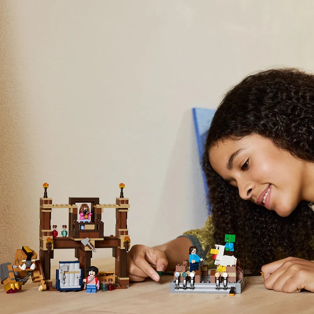 LEGO Lego Minecraft | Lego Nyheter>21272 Skogspalass med kamparena