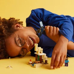 LEGO Lego Minecraft><noscript><img width=